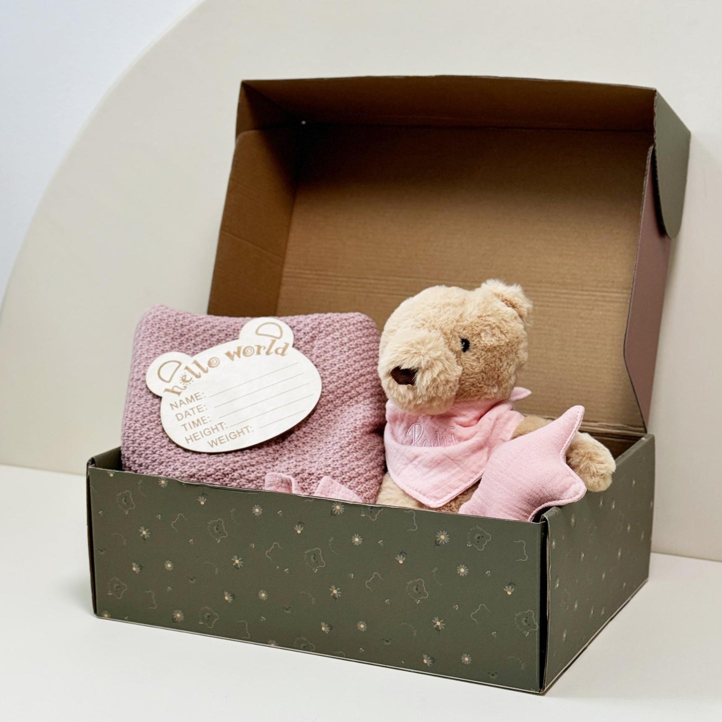 baby-gift-set-dreamy-cuddle-pink